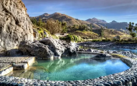 colca canyon + flug des kondors + bus nach puno